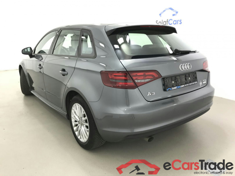AUDI A3 SB 1.6 TDI ULTRA Eur6 Display PDC Klima #4