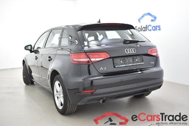 Audi A3 SB 1.6 TDi Xenon Navi Klima PDC ... #4
