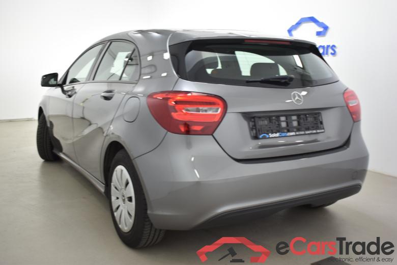 Mercedes A 180 d Navi KeylessGo Klima ... #4
