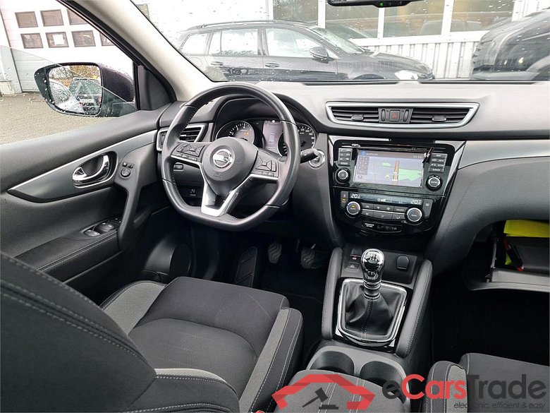 NISSAN Qashqai 1.2 DIG-T N-Connecta Design #5