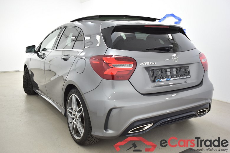 Mercedes A 180 D AMG Aut. Pano LED-Xenon Command Navi Sport-Leather-Alcantara KeylessGo Camera Klima PDC ... #4