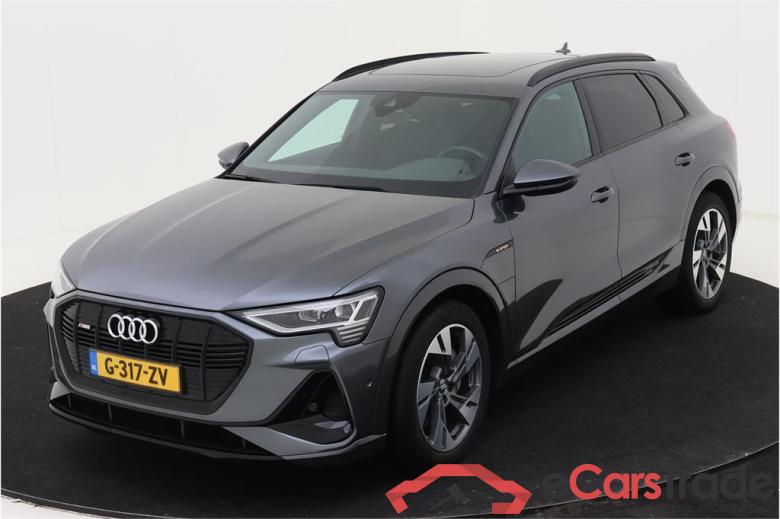 AUDI e-tron  #1