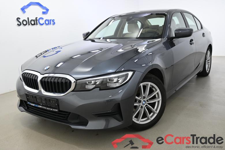 BMW 318 d LED-Xenon Navi Leather KeylessGo Klima PDC ... #1