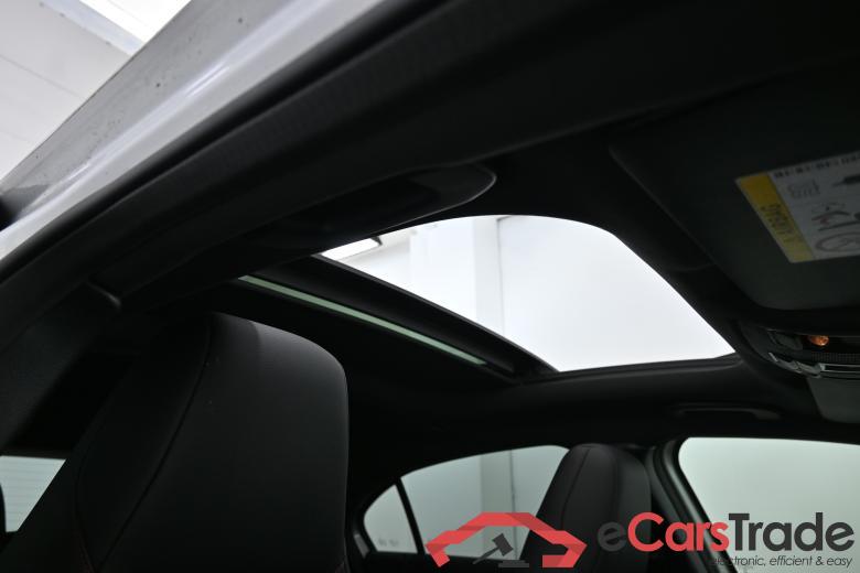 Mercedes A 180 Aut. AMG Pano LED-Xenon Command Navi Sport-Leather-Alcantara KeylessGo Camera Klima PDC ... #6