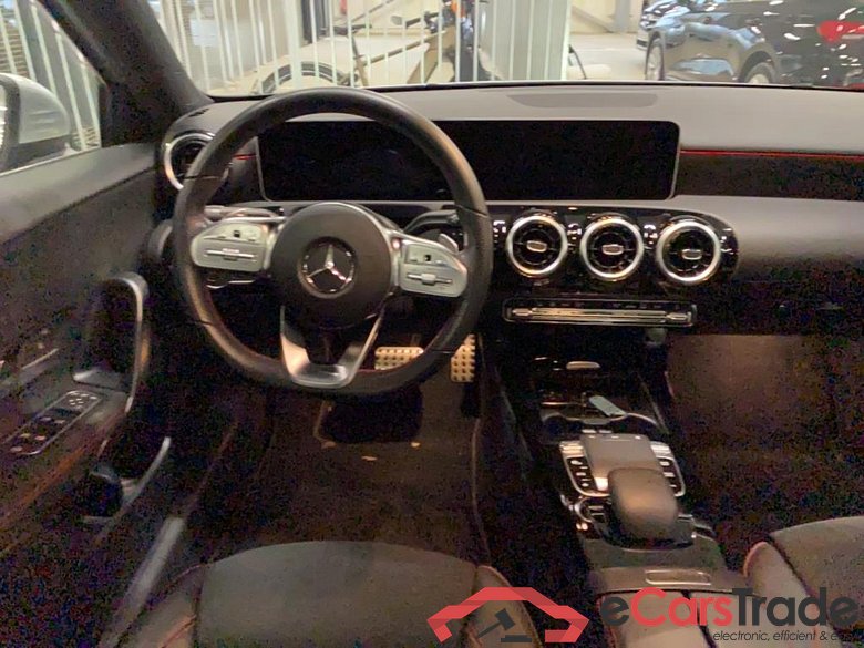 Mercedes A 180 d Aut. AMG Pano LED-Xenon Widescreen Navi Sport-Leather-Alcantara KeylessGo Klima PDC ... #3
