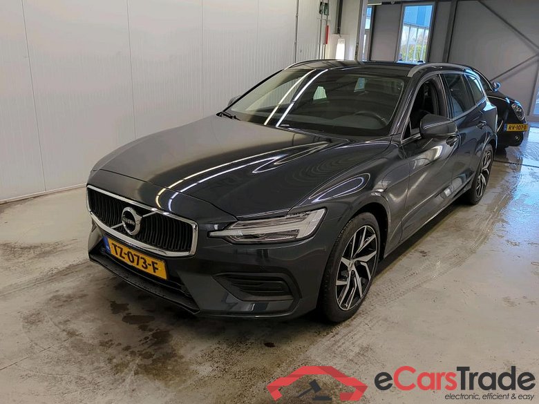 VOLVO V60 2.0 T5 Momentum
