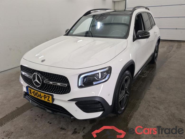 Mercedes GLB 180 AMG Night Aut. Pano Widescreen Burmester LED-Xenon Ambient Navi Sport-Leather KeylessGo Klima Camera PDC ... #1