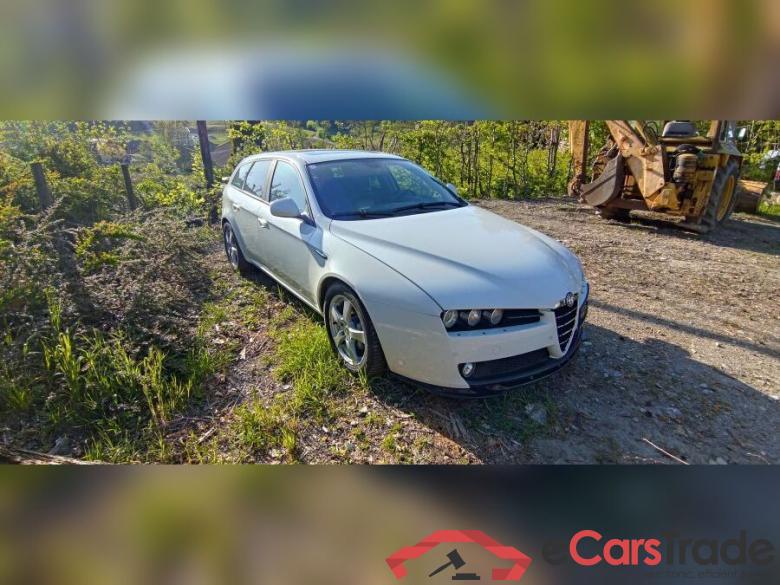 Alfa_romeo 1.9 JTDM 16V Elegante 159 1.9 JTDM 16V Elegante #1