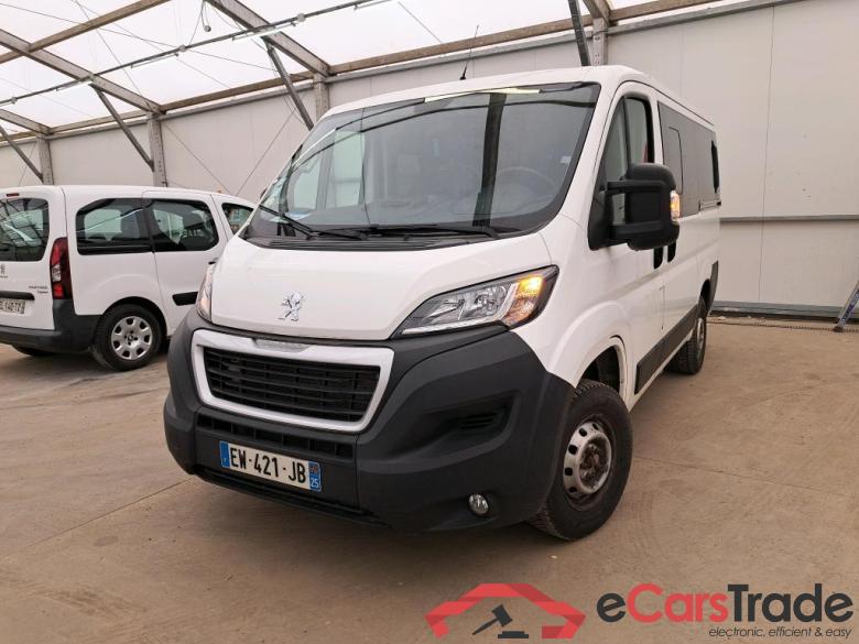 Peugeot 2.0 BLUEHDI 130 S&S 330 L1H1 ACTIVE PEUGEOT Boxer 4p Combi 2.0 BLUEHDI 130 S&S 330 L1H1 ACTIVE