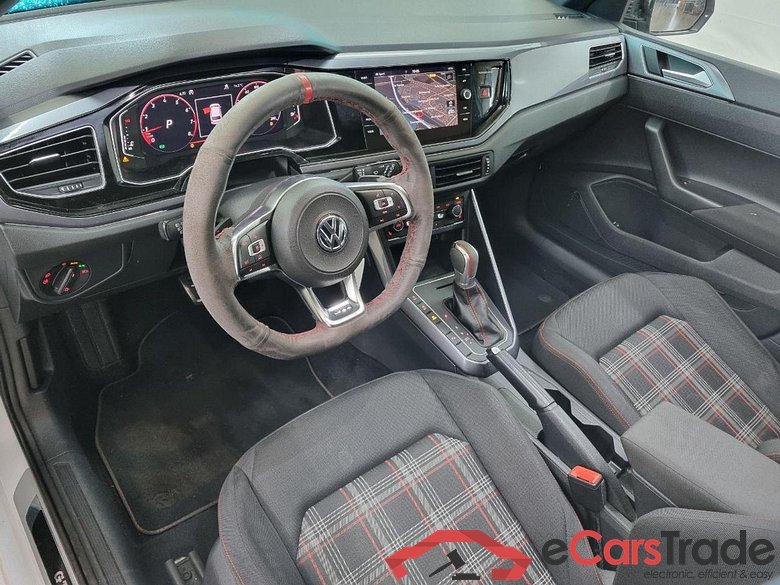 VOLKSWAGEN POLO 2.0 TSI GTI #5