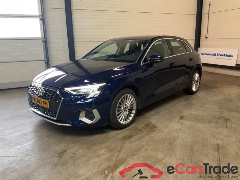 AUDI A3 SPORTBACK 30 TFSI Adv edition #1