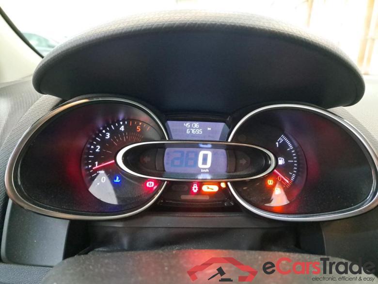 Renault  Clio IV Air MediaNav 1.5 dCi 75CV BVM5 E6 #6