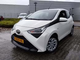 TOYOTA Aygo 1.0 VVT-i x-play