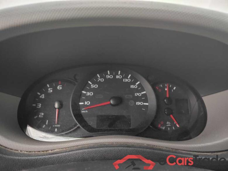 Renault Master L1H1 dCi 110 - 2.8T Confort 4d #4