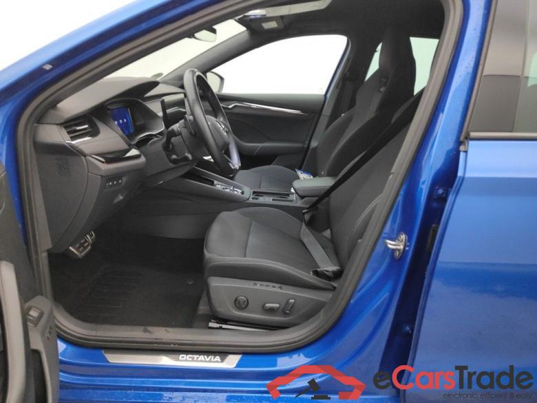 Skoda Octavia Combi 2.0 CRTDI 110kW DSG7 Clever+ 5d #3