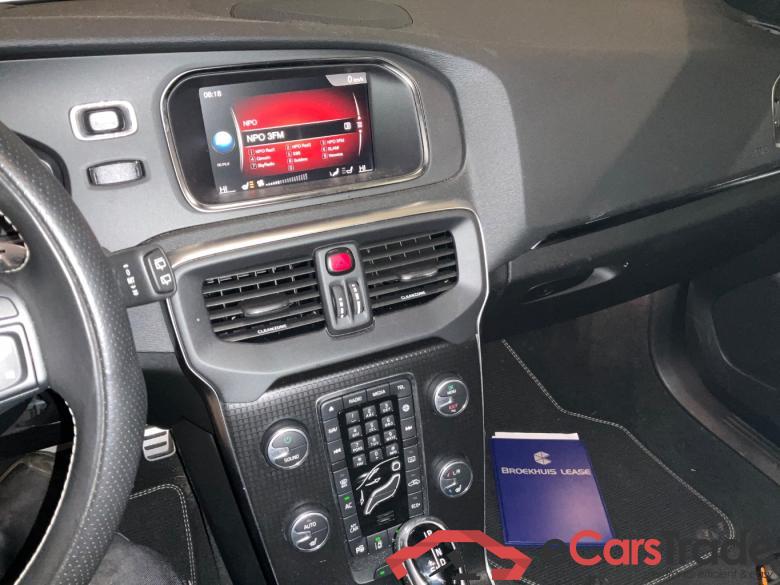 VOLVO V40 1.5 T3 Polar+ Sport #5