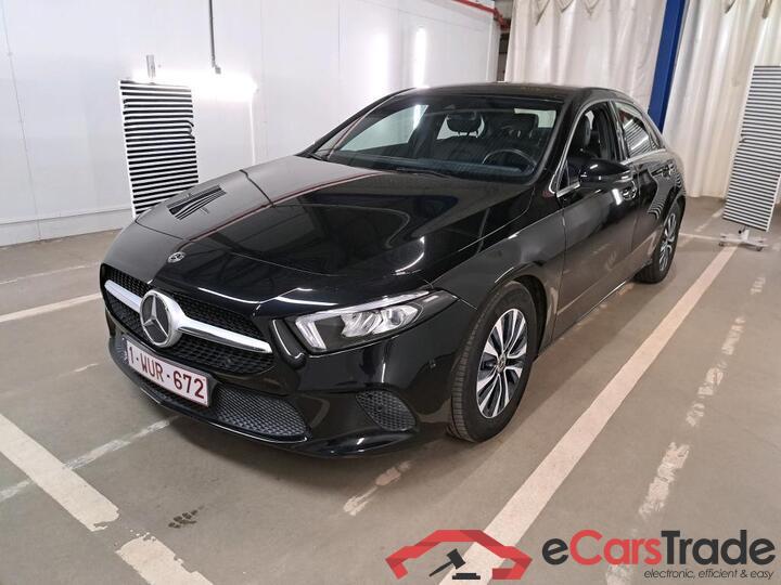 Mercedes A-Klasse Limousine A-Klasse Limousine A 180 d DCT Business Solution 85kW/116pk  4D/P Auto-7 #1