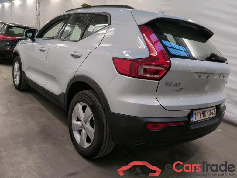 VOLVO XC40 1.5 T2 MOMENTUM CORE #4