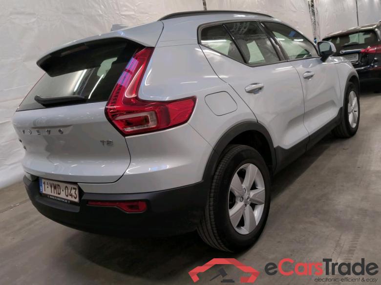 VOLVO XC40 1.5 T2 MOMENTUM CORE #5