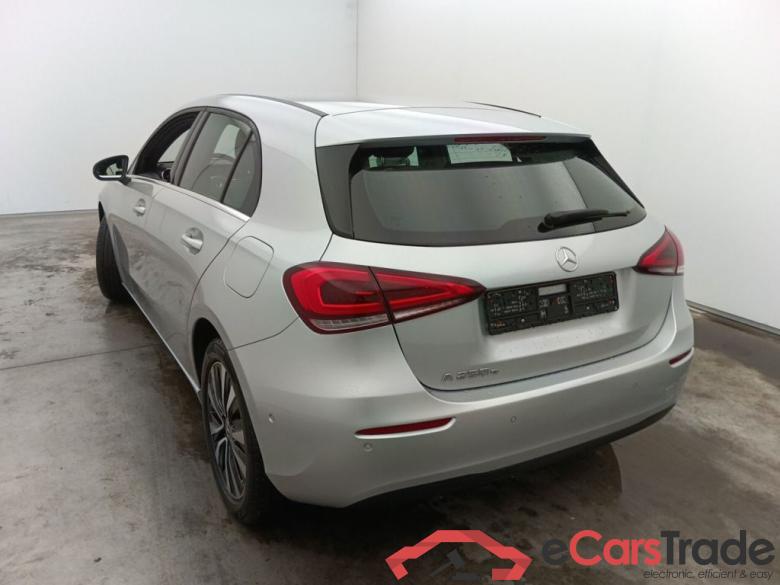 MERCEDES CLASSE A (W177) A 250 e PHEV 160 Business Solution 5d #3