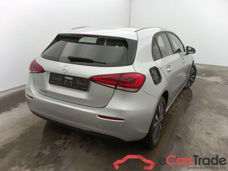 MERCEDES CLASSE A (W177) A 250 e PHEV 160 Business Solution 5d #5