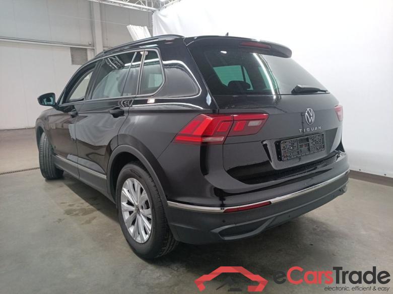 VOLKSWAGEN TIGUAN DIESEL - 2021 2.0 TDI 150 SCR Life BMT DSG 5d #3
