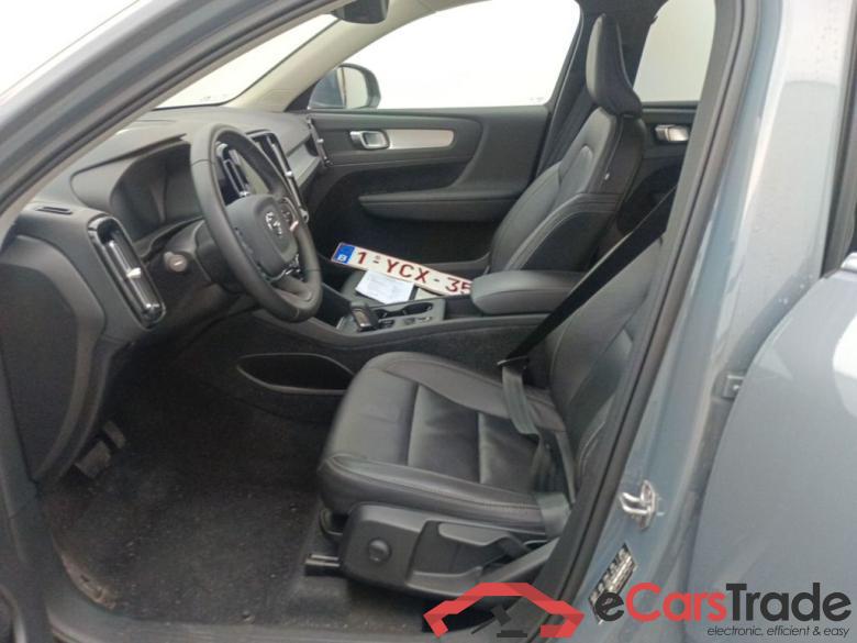 Volvo XC40 T5 Twin Engine Momentum Pro 5d #3