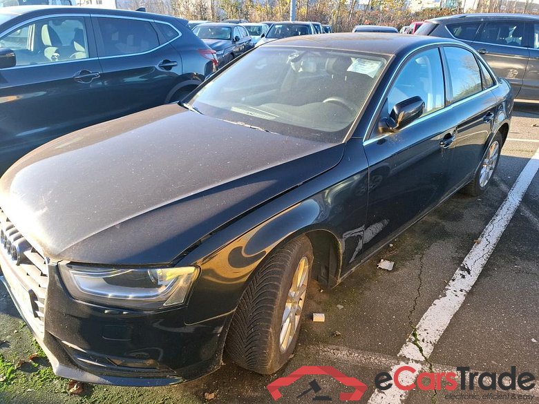 Audi 2.0 TDI 120 Business Line A4 Berline Business Line 2.0 TDI 120CV BVM6 E5 / BATTERIE HS