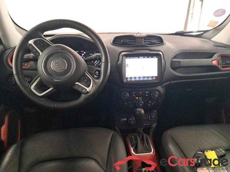 Jeep 1.3 TURBO T4 240PS 4XE TRAILHAWK JEEP Renegade / 2018 / 5P / SUV 1.3 TURBO T4 240PS 4XE TRAILHAWK #5