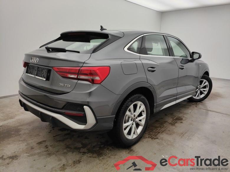 Audi Q3 Sportback 35 TDI S tronic S Line 5d #3