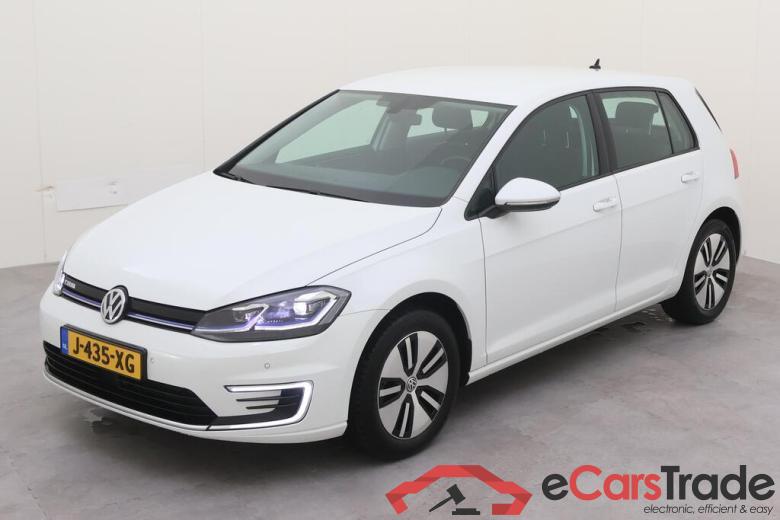 VOLKSWAGEN e-Golf  #1