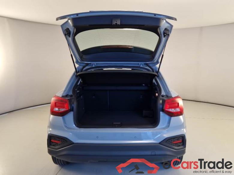 Audi 9 AUDI Q2 / 2020 / 5P / SUV 1.5 35 TFSI BUSINESS S TRONIC #5