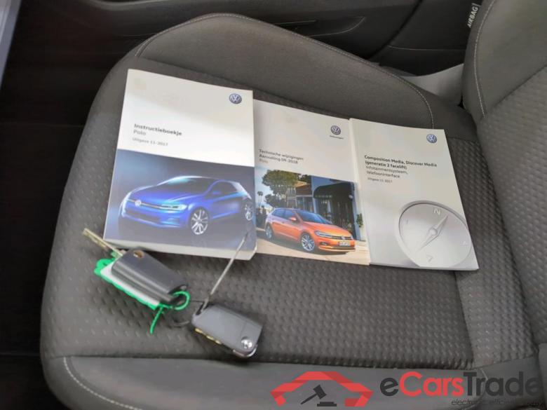 VOLKSWAGEN Polo '17 Volkswagen Polo 1.0 TSI 70kW Comfortline 5d #4