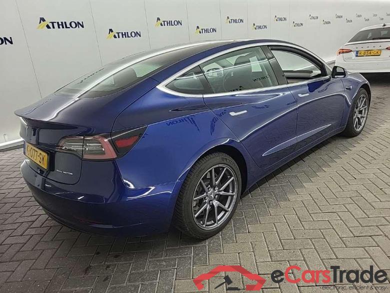 Tesla Model 3 Long Range Dual Motor AWD 4D 335kW #3