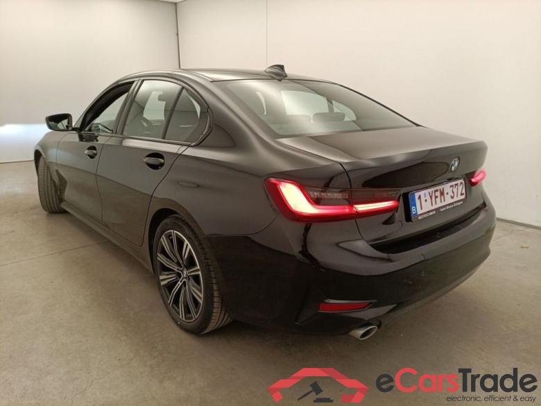 BMW 3 Reeks Berline 318dA (100 kW) 4d #5
