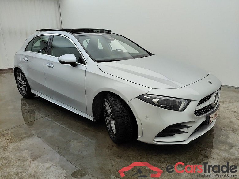 Mercedes-Benz A-Klasse A 180 Aut. 5d #2