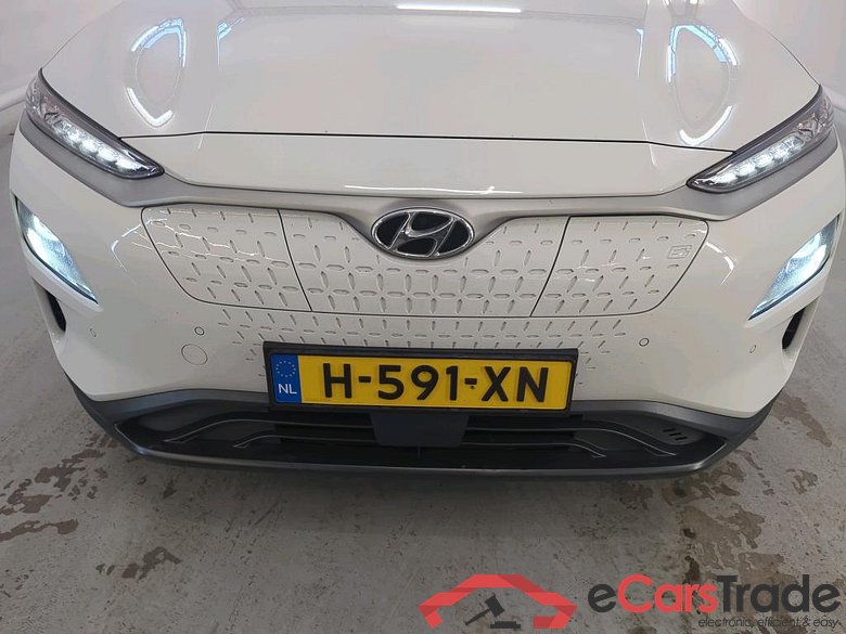 Hyundai Kona '17 Hyundai KONA Premium Electric 64 kWh 5d #5
