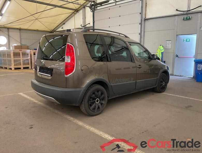 SKODA Roomster Roomster 1.6 CR TDi Ambition DPF #2