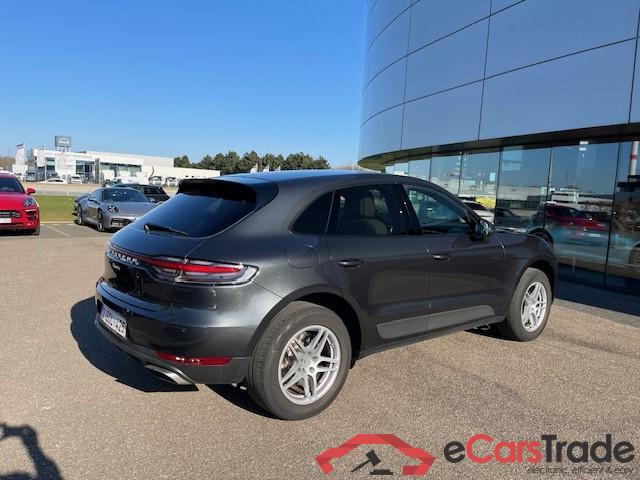 PORSCHE Macan Macan (MY21) #3