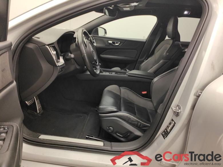 VOLVO V60 DIESEL - 2018 2.0 D4 190 R-Design Geartronic 5d #6