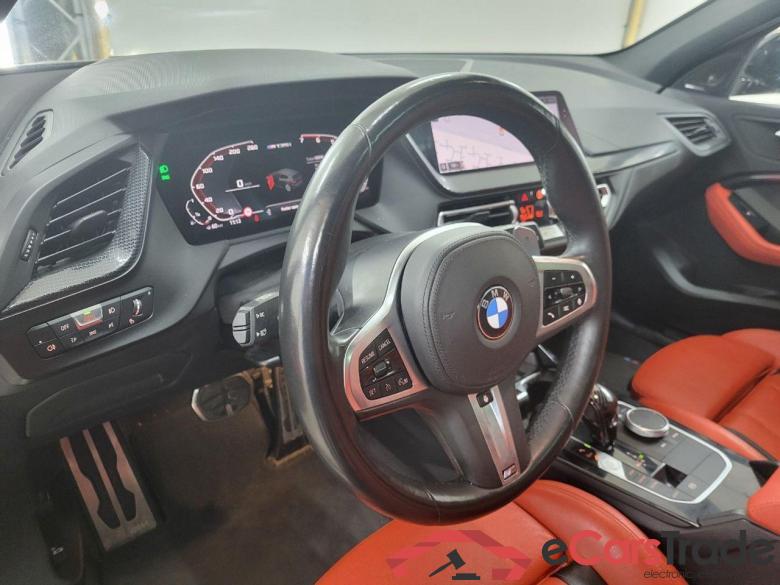 BMW 1-serie M135i xDrive High Executive Edition #5