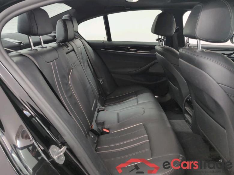BMW 5 - 2017 530eA PHEV Performance OPF Business  Sport Line Driving Assistant #6