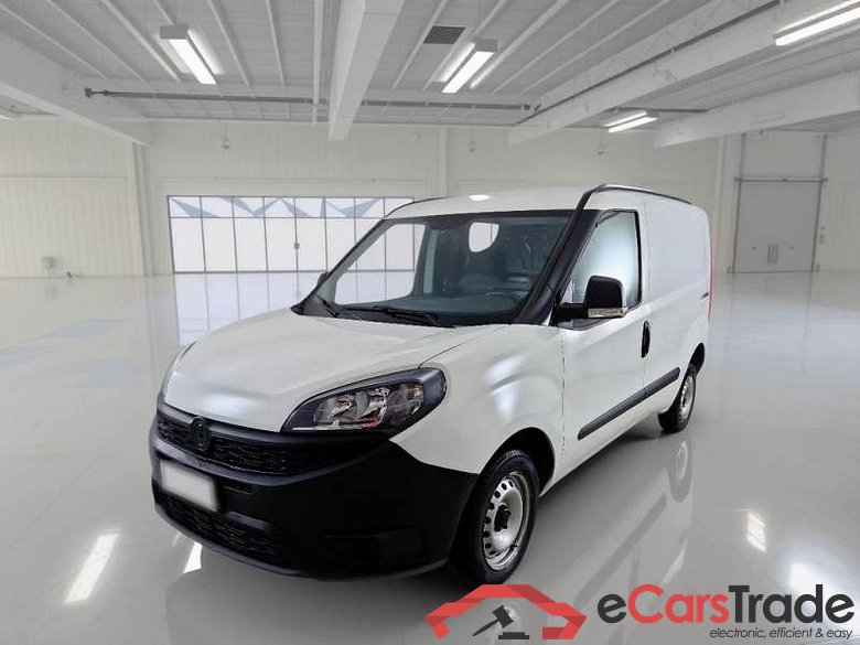 Fiat 16 FIAT DOBLÒ CARGO / 2014 / 3P / VETT. FURGONATA CH1 EASY 1.3 MJET 95CV E6D SeS