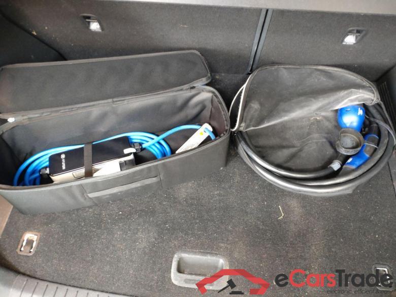 HYUNDAI Kona EV Fashion 64 kWh #5