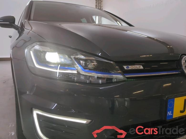 VOLKSWAGEN e-Golf  #4