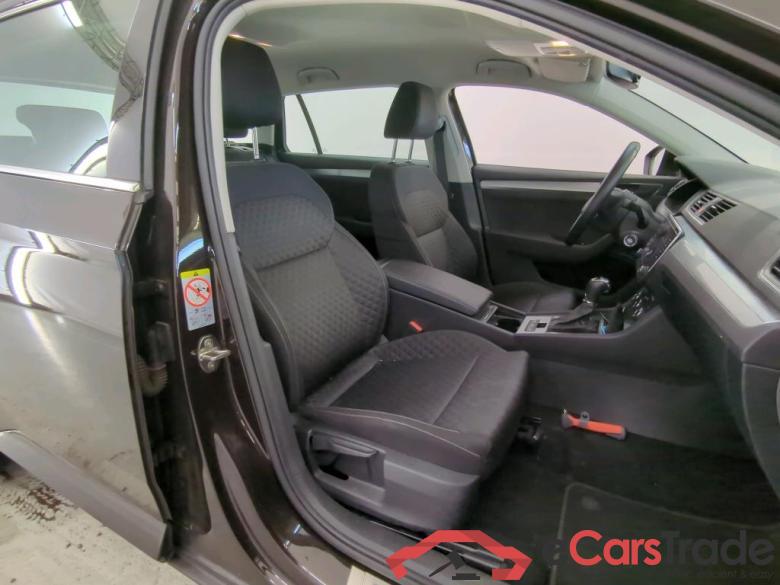 Skoda Superb Combi FL'19 Skoda Superb Combi 1.5 TSI ACT DSG Business Edition 5d #3
