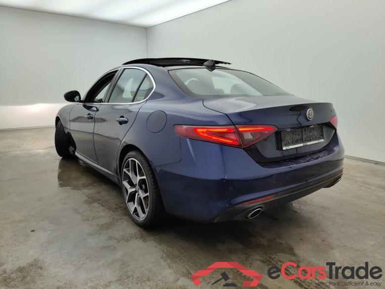 Alfa Romeo Giulia 2.2 D 190 Atx Rwd TI AUTO 4d #3