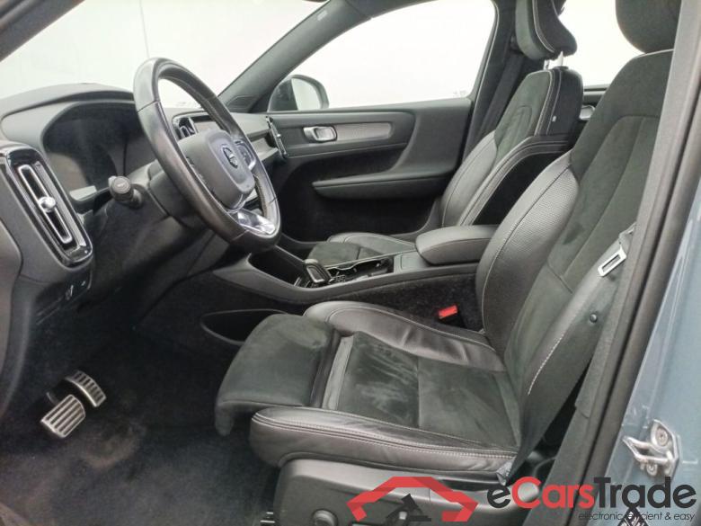 Volvo XC40 P8 4x4 Recharge R-Design 5d #6