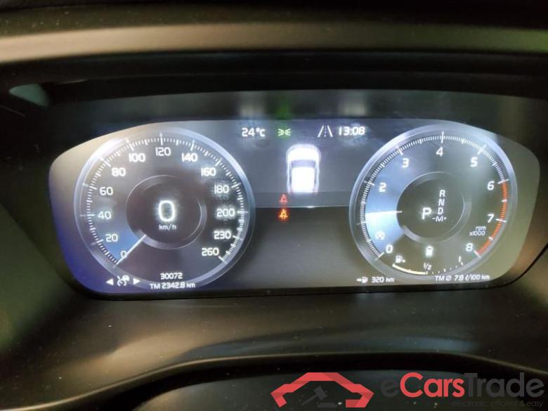 VOLVO XC 40 (2017->) DE - SUV5 B4 2WD EU6d, Inscription (EURO 6d), 2020 - 2022 #6