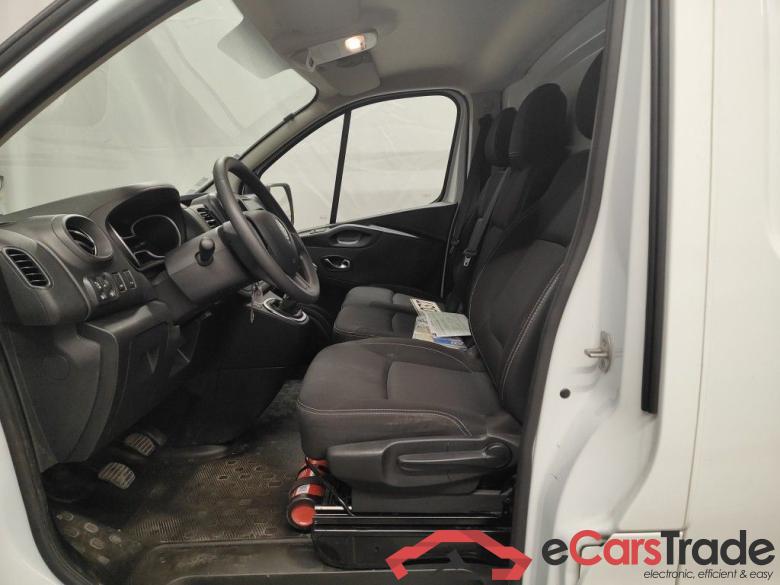 Renault Trafic L2H1 dCi 120 Grand Confort 2.9T 4d #6